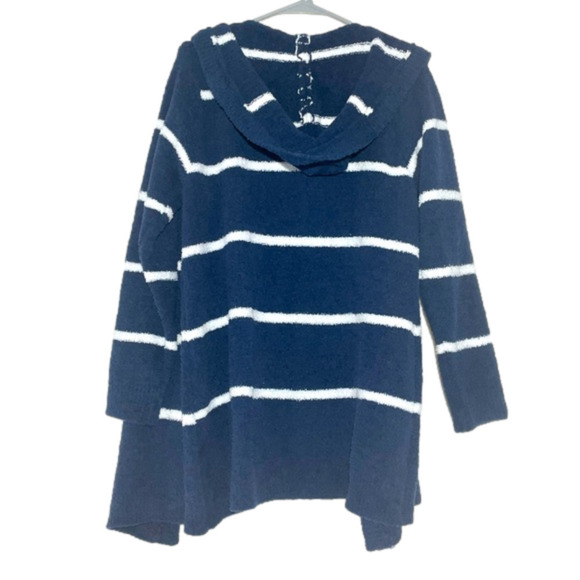 Torrid Nwt Blue Stripe Fuzzy Open Front Hooded Cardigan Size 1 (14/16) - Picture 5 of 6